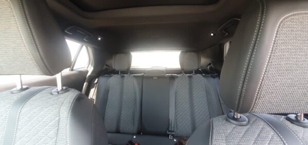 Peugeot 2008 Allure Pack  1.2 turbo, Tela,  Aut.  2024